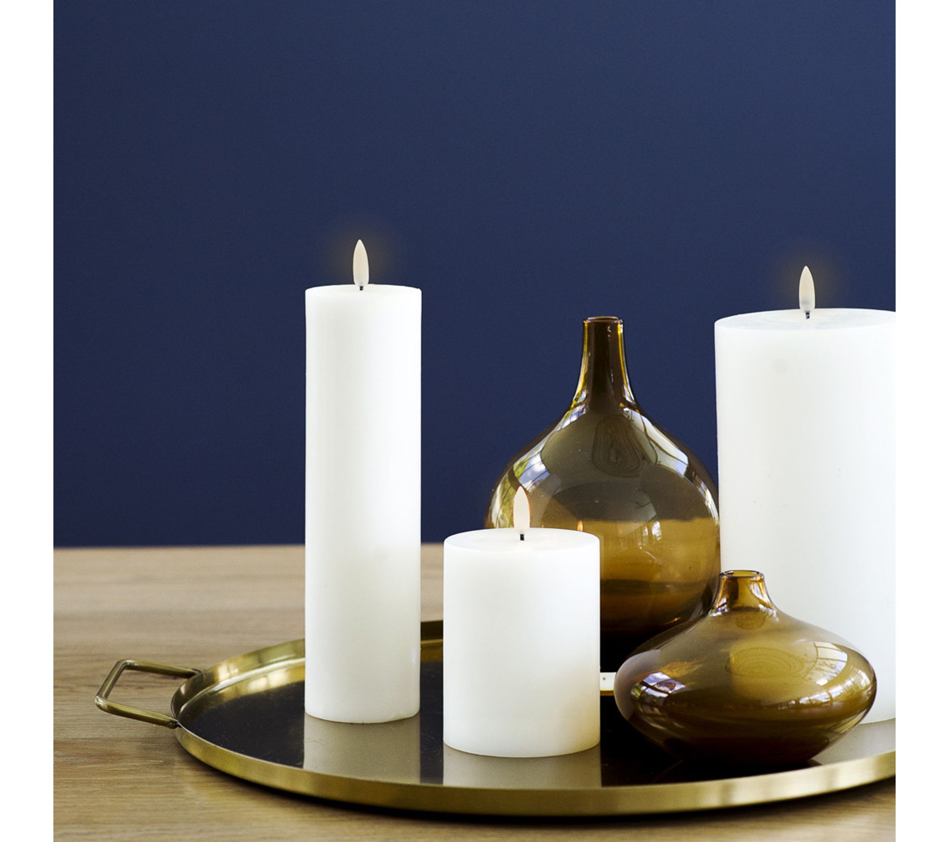 Promo Bougie Métallisée Living Art chez Aldi