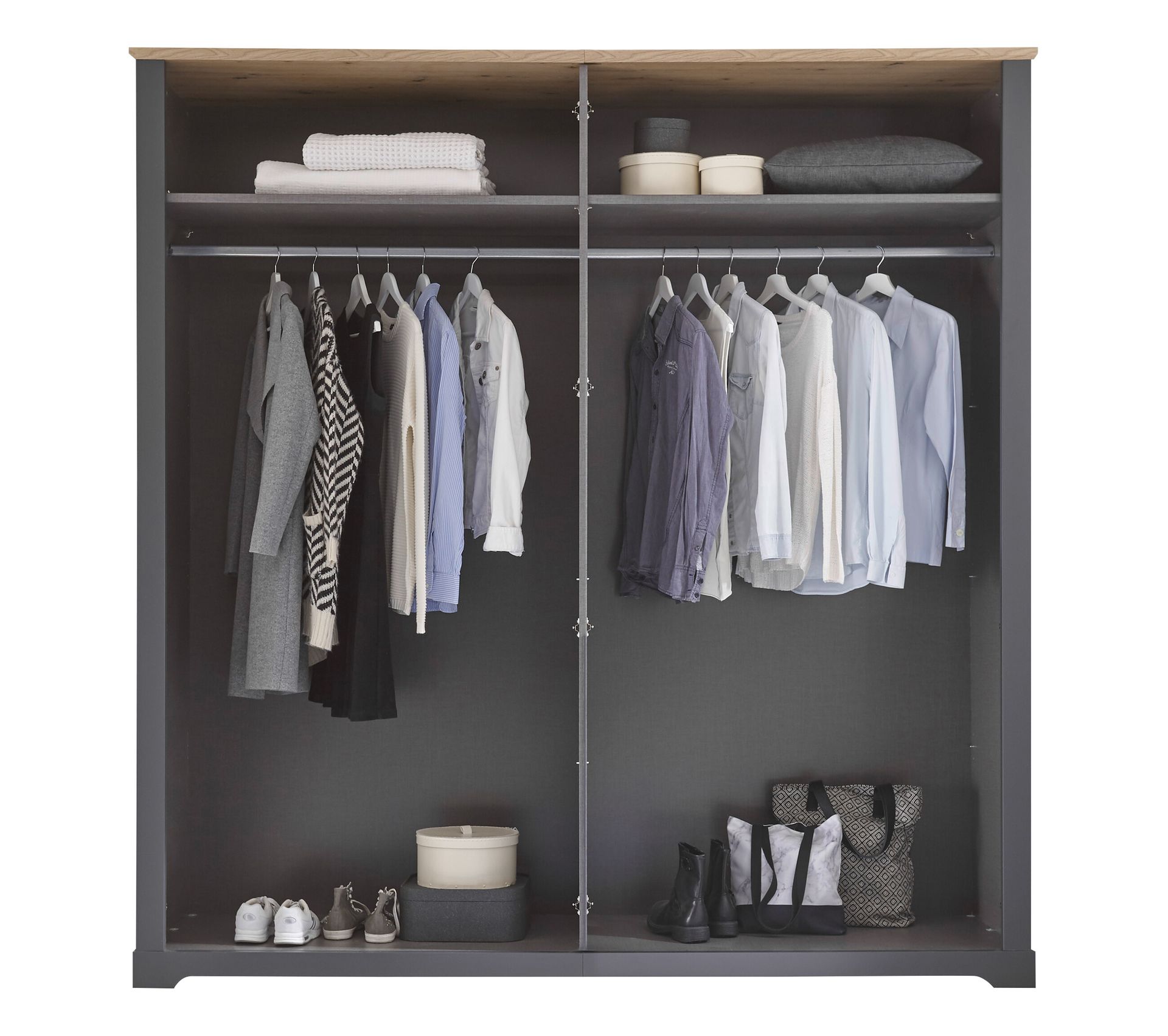 Armoire 4 portes L.220 cm HENLEY anthracite Armoire BUT