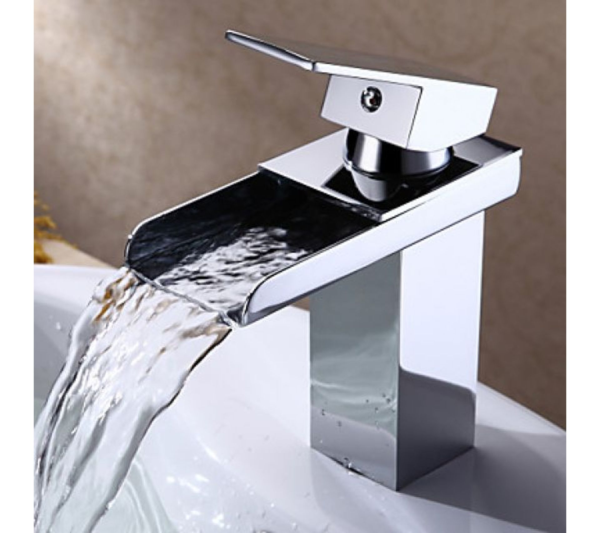 De Lavabo Moderne Fini En Chrome, À Poignée Unique Avec Un Seul Trou D