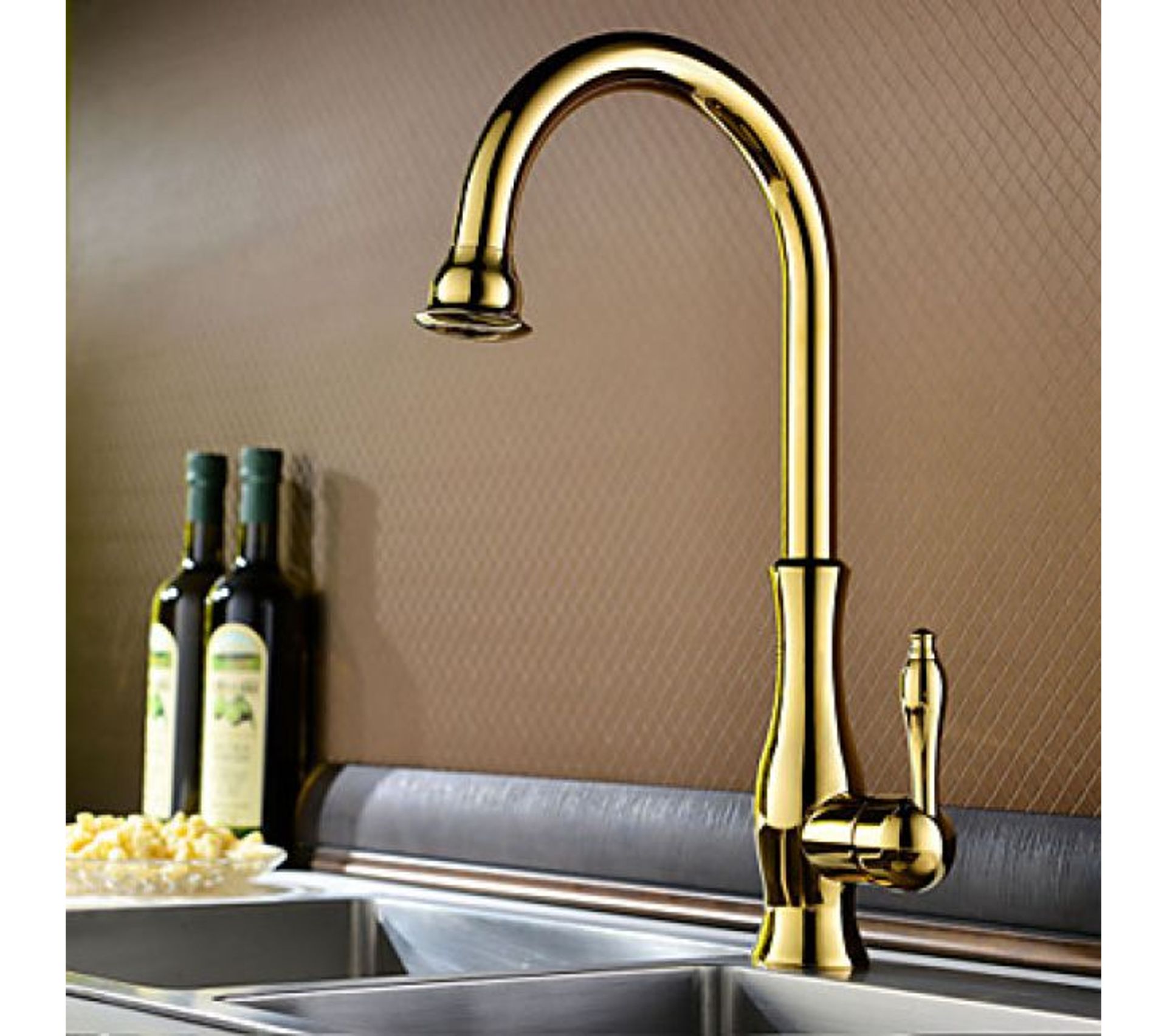 De Cuisine Mélangeur Doré Muni D'une