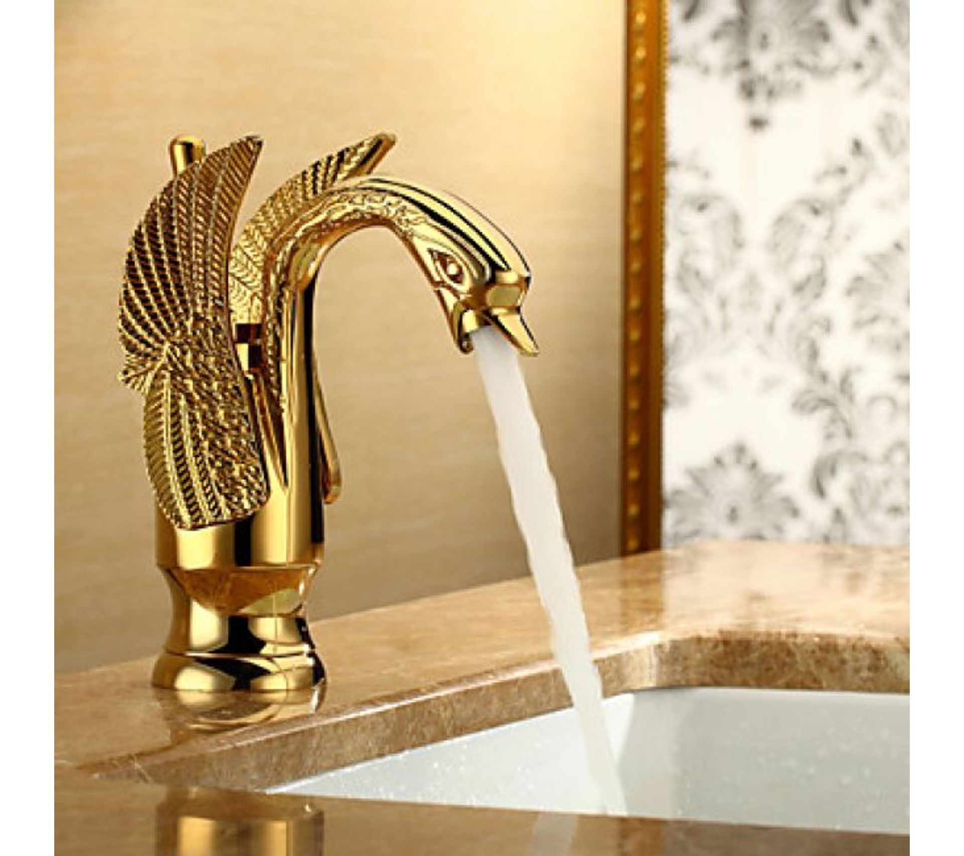 De Lavabo, Design Contemporain Et Finition Dorée Toute l